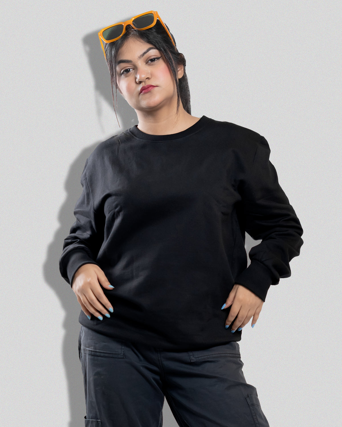 Black Solid (Sweatshirt)